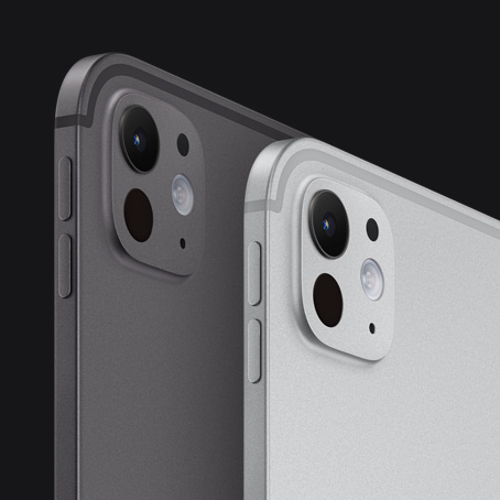 Δύο συσκευές iPad Pro, πίσω και πλαϊνή εξωτερική όψη, κατακόρυφος προσανατολισμός, Διαστημικό Μαύρο και Ασημί, κουμπί αύξησης έντασης ήχου, κουμπί μείωσης έντασης ήχου, σύστημα κάμερας pro